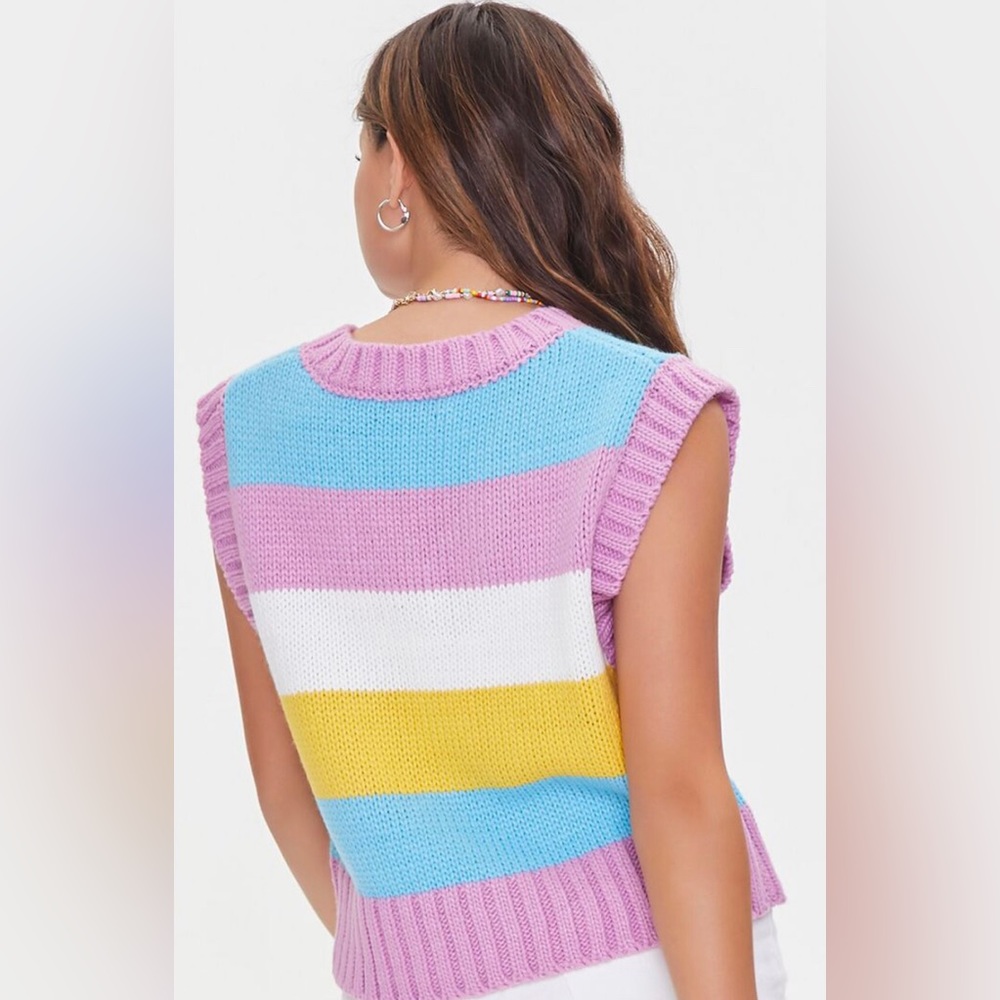 Forever 21 Purple Striped Sweater vest Size Small - Picture 2 of 12